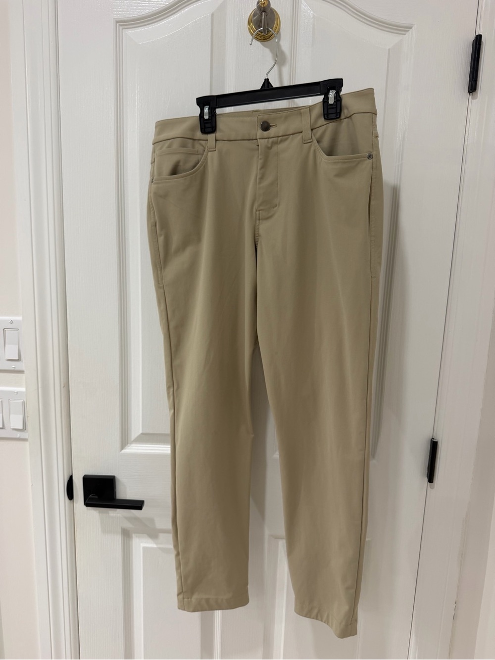 Lululemon Men’s khaki ABC Pants 30x30 Performance Casual Golf Office travel